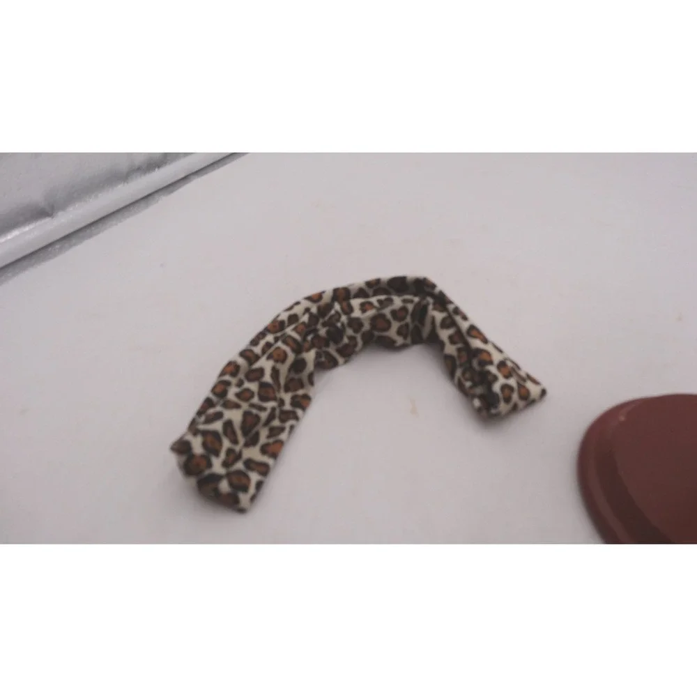 Justice Doll Outfit Clothes Leopard Print Peace Graphic T-Shirt Shoes Set 18